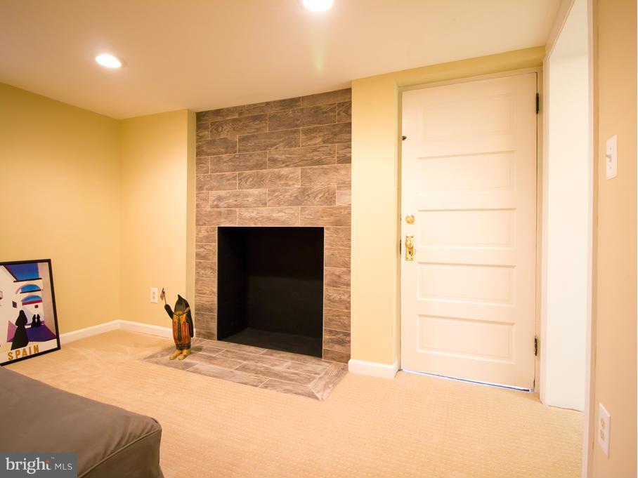 BARCROFT - Residential