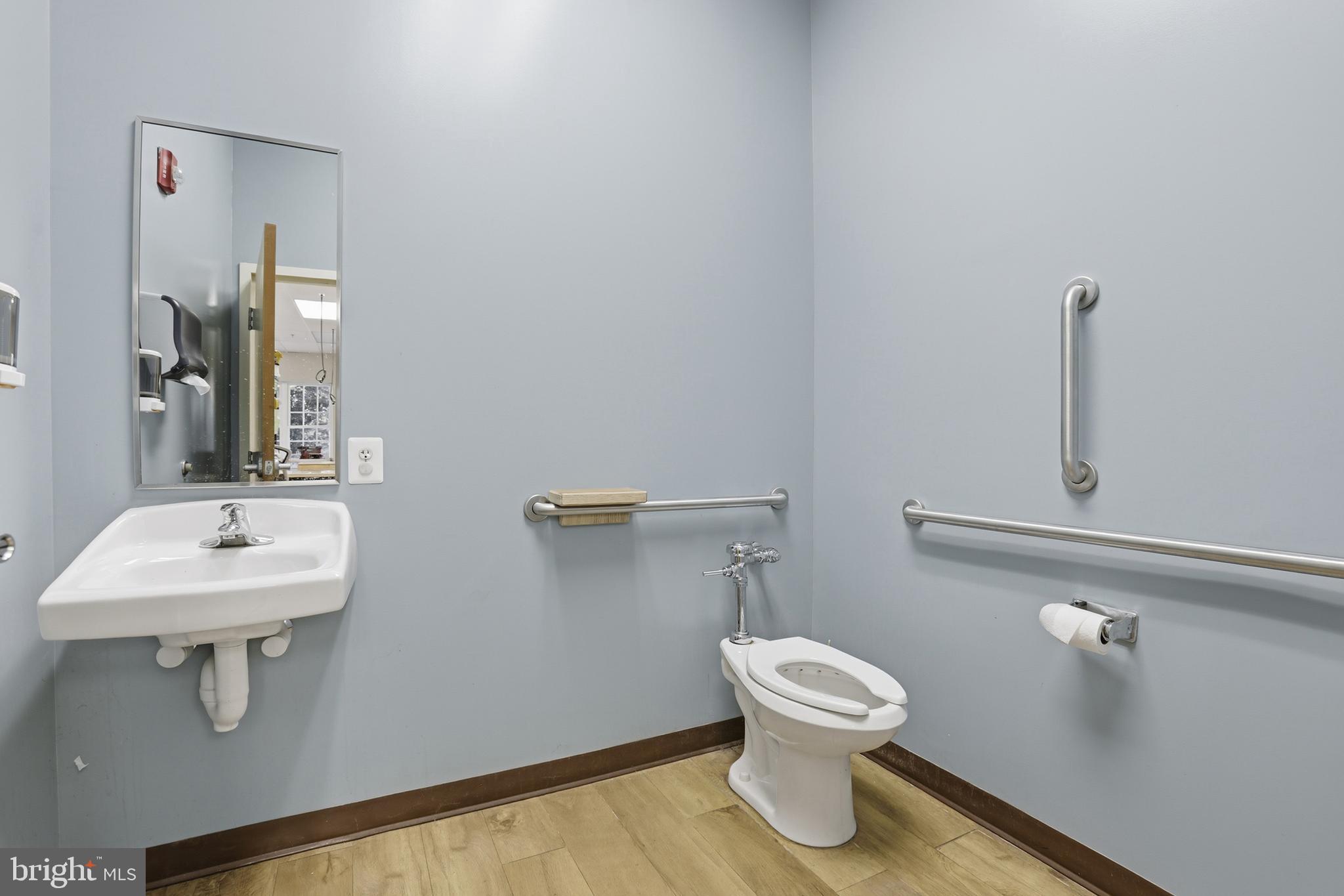 EPSOM FARM - Commercial Sale