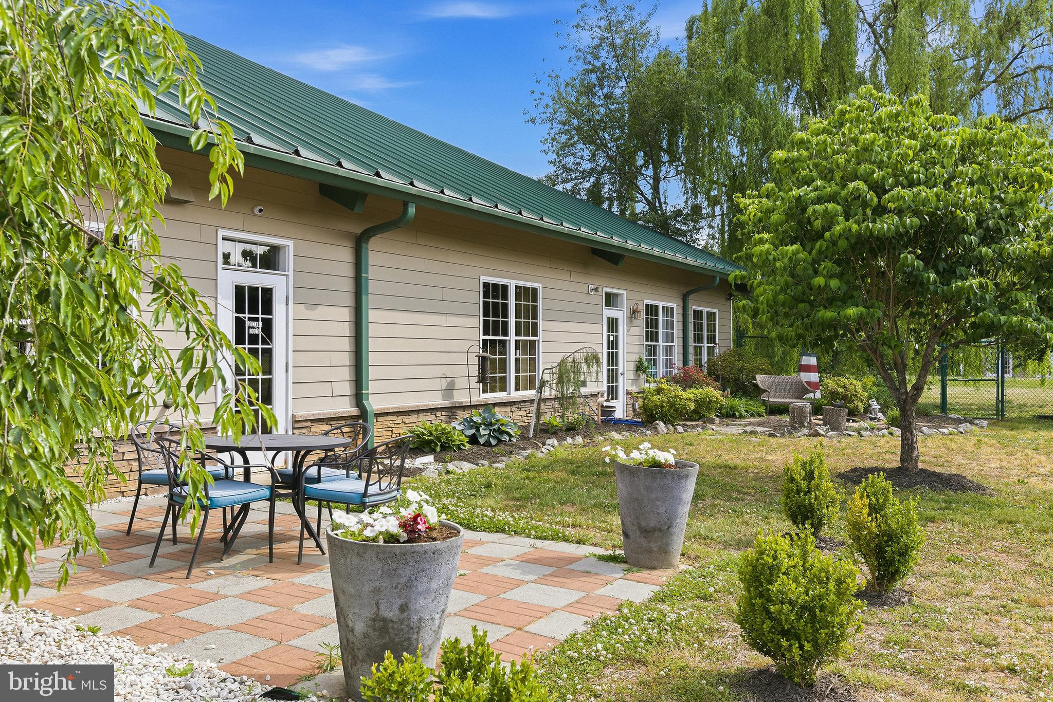 EPSOM FARM - Commercial Sale