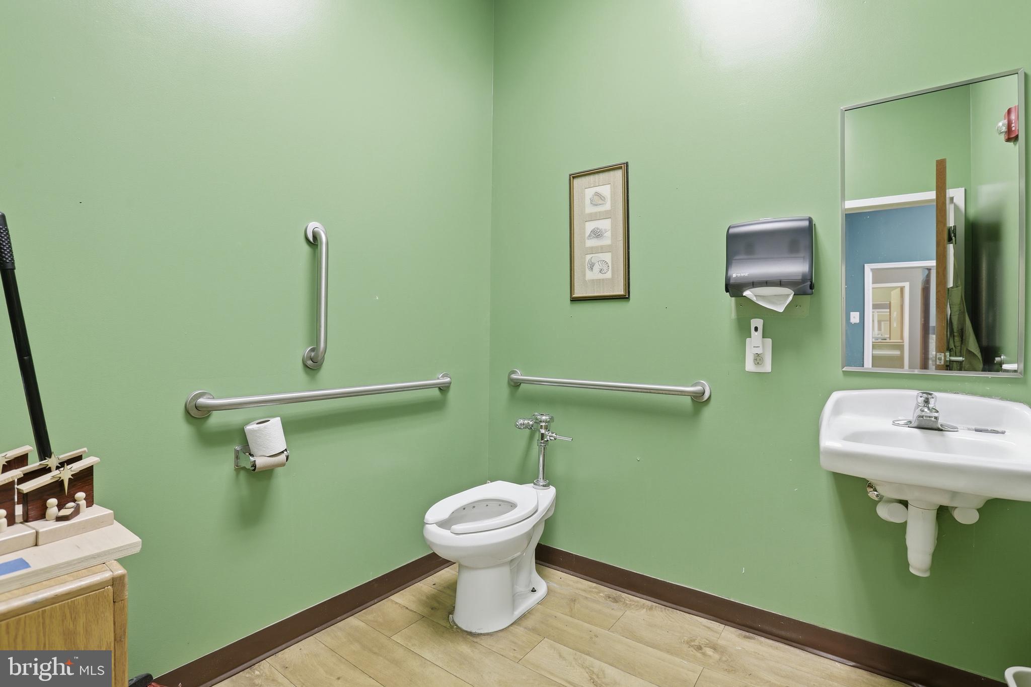 EPSOM FARM - Commercial Sale