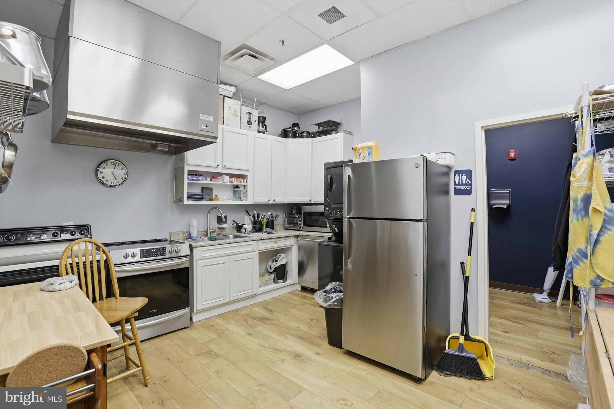 EPSOM FARM - Commercial Sale