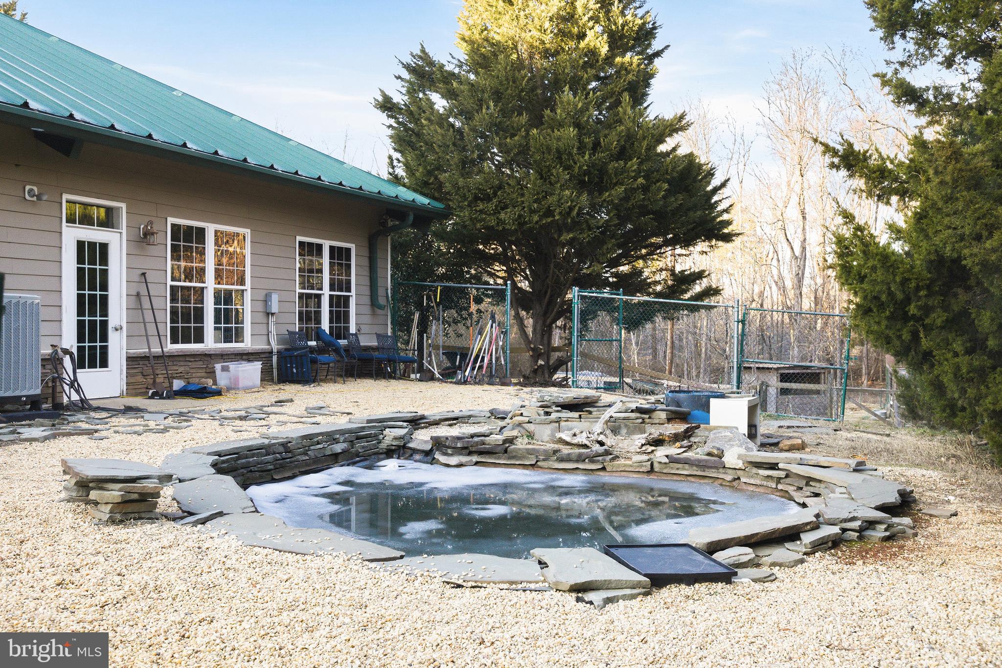 EPSOM FARM - Commercial Sale