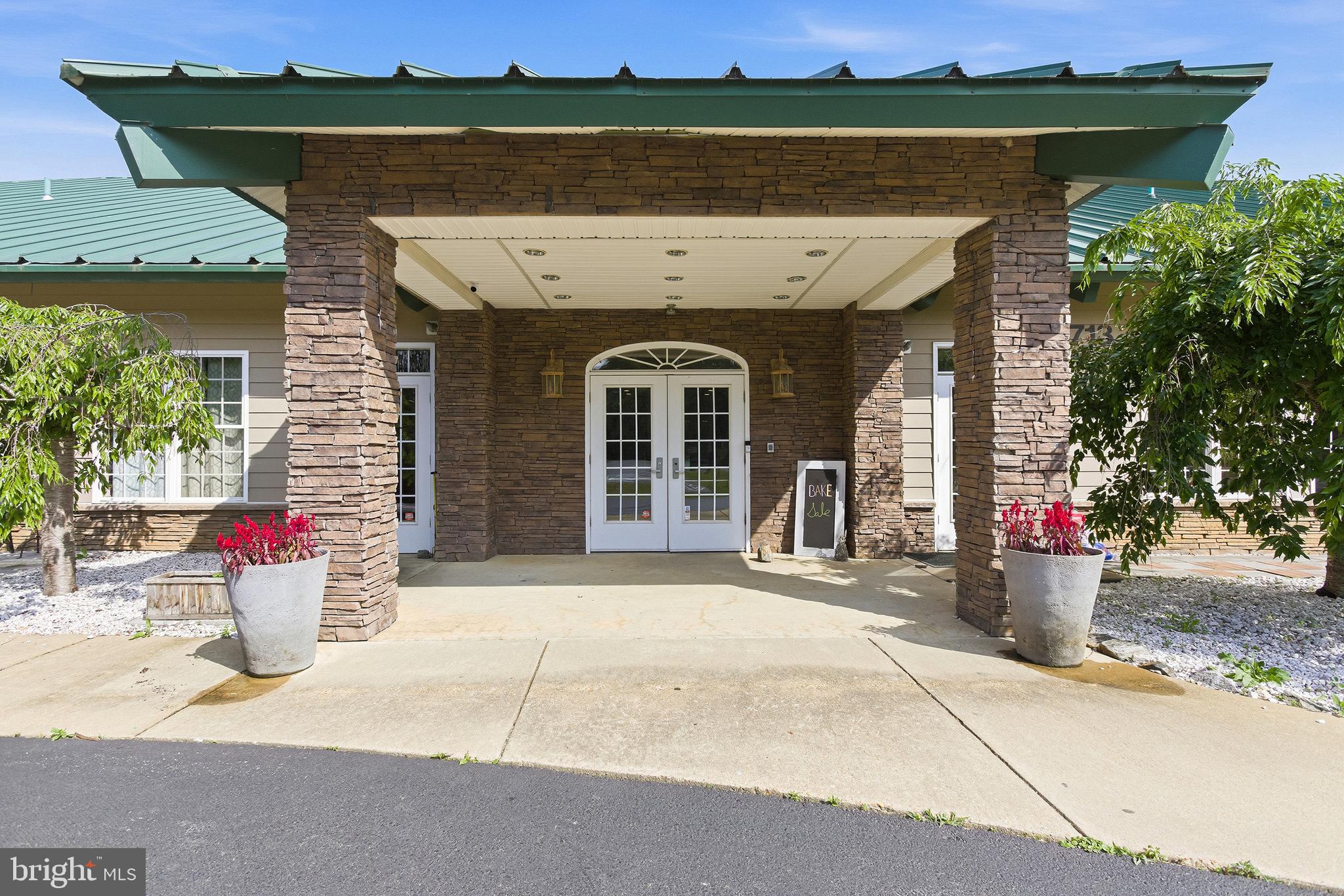 EPSOM FARM - Commercial Sale