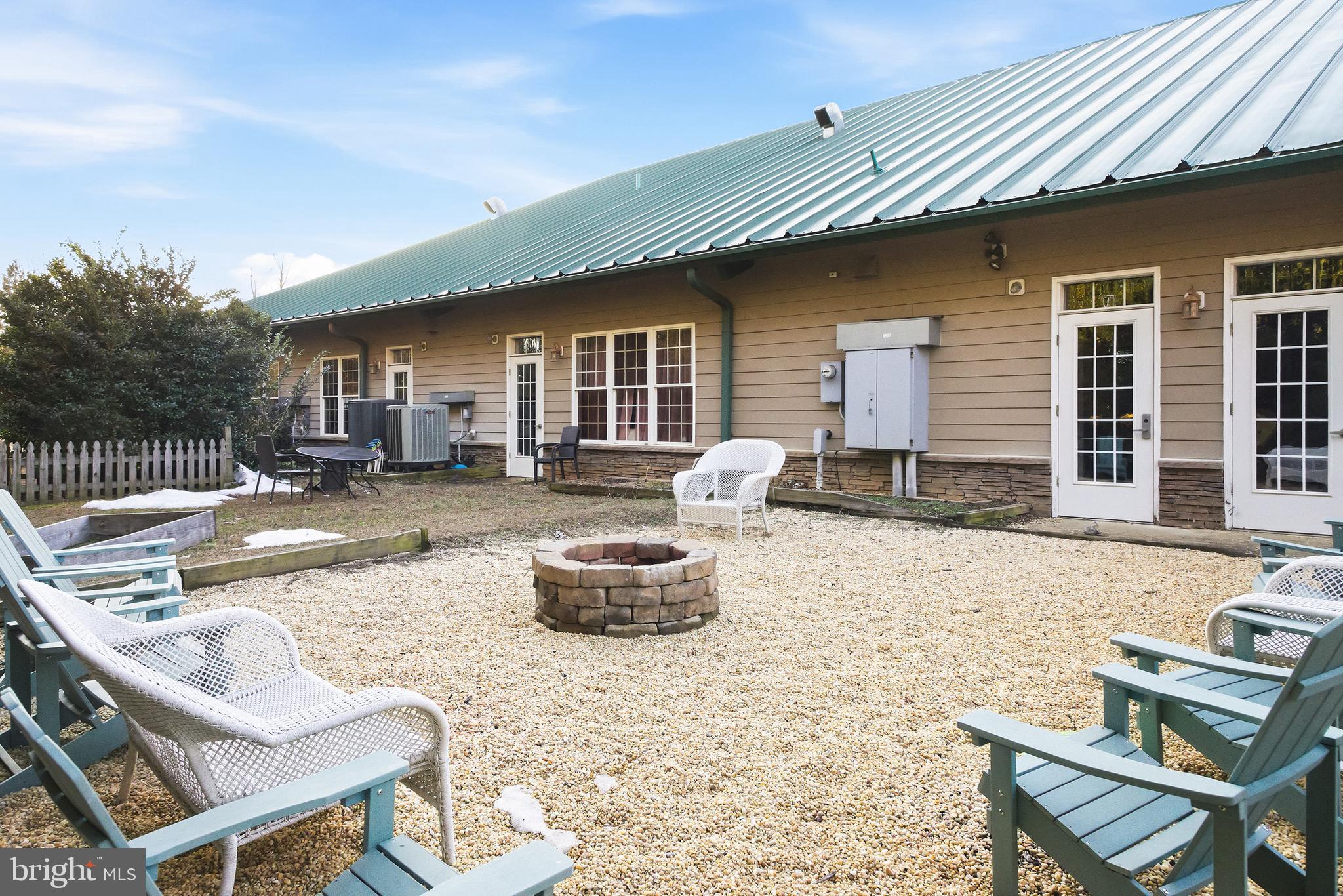 EPSOM FARM - Commercial Sale