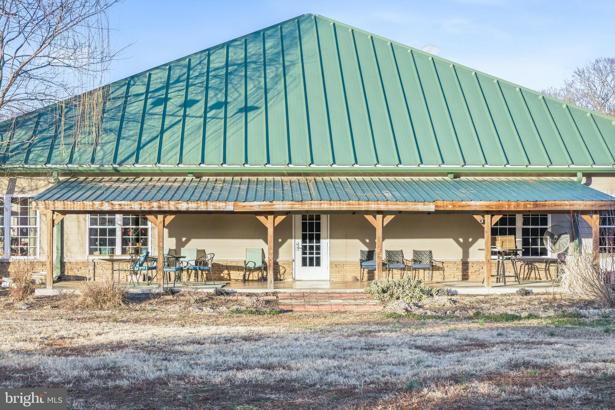 EPSOM FARM - Commercial Sale