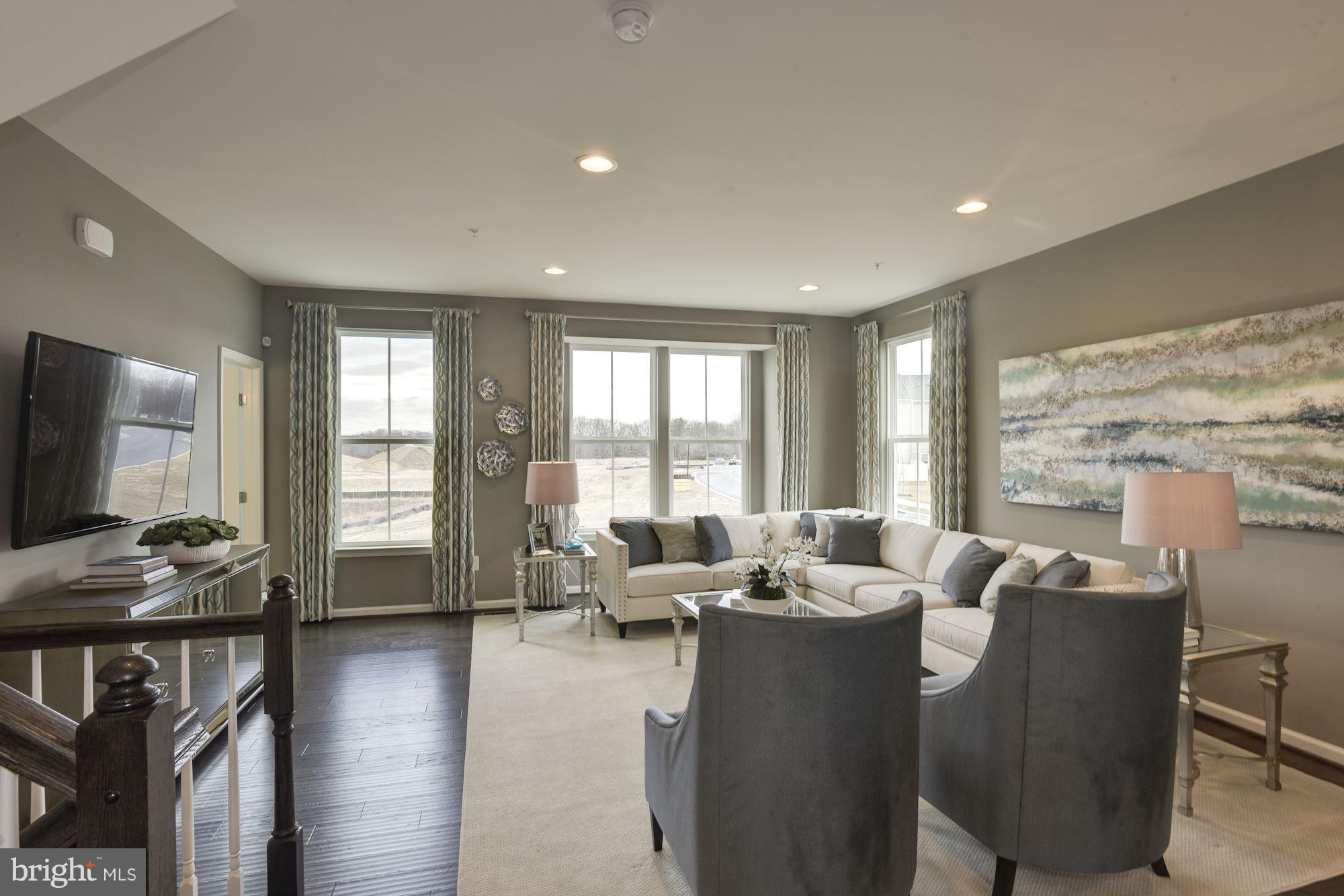 GLENN DALE CROSSING - Residential