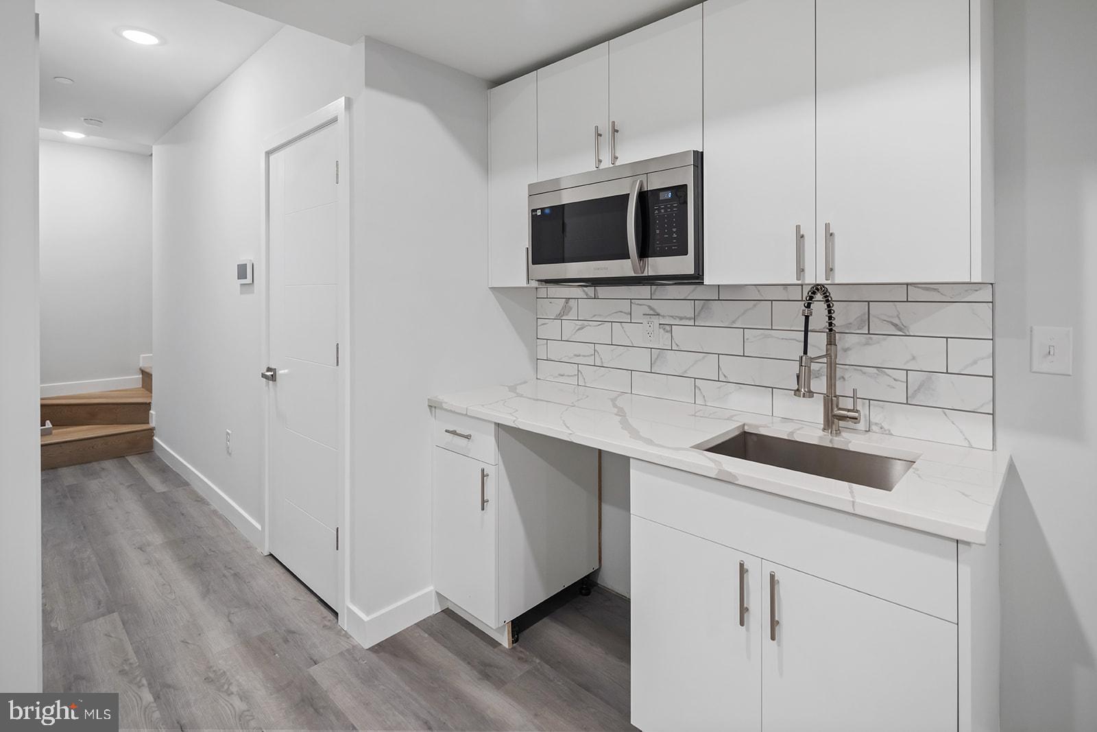 OLDE KENSINGTON - Residential