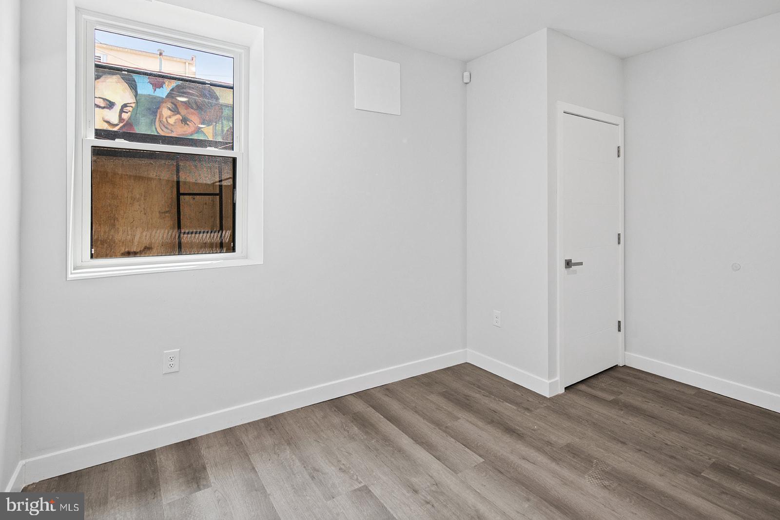 OLDE KENSINGTON - Residential