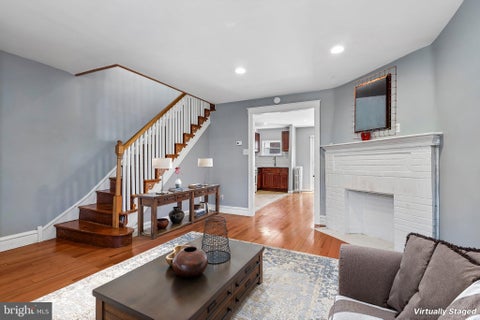 Townhouse For Sale - 7046 Clover Lane<br/> Delaware County, UPPER DARBY, PA 19082