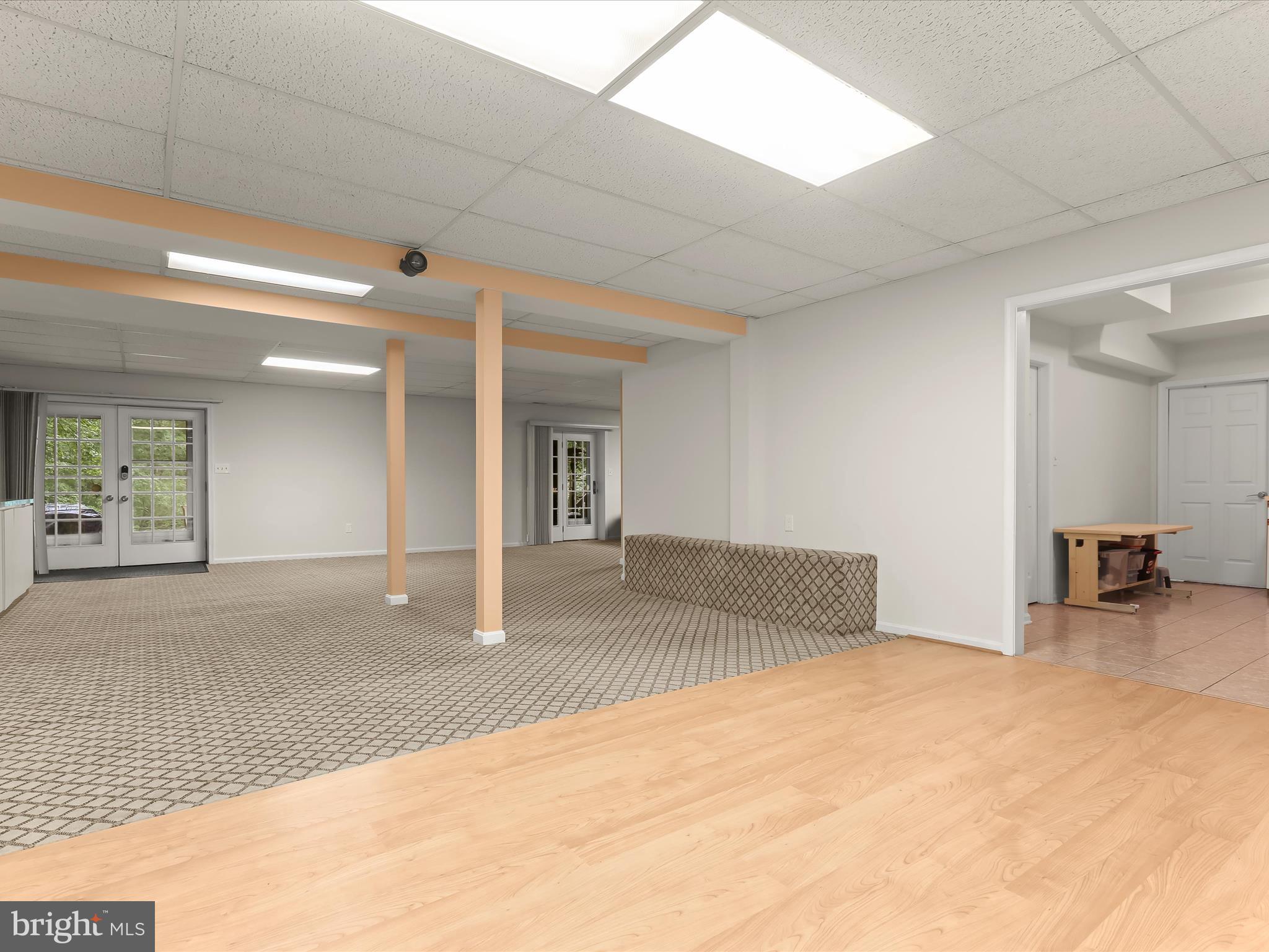 THE HILL FARM - Residential