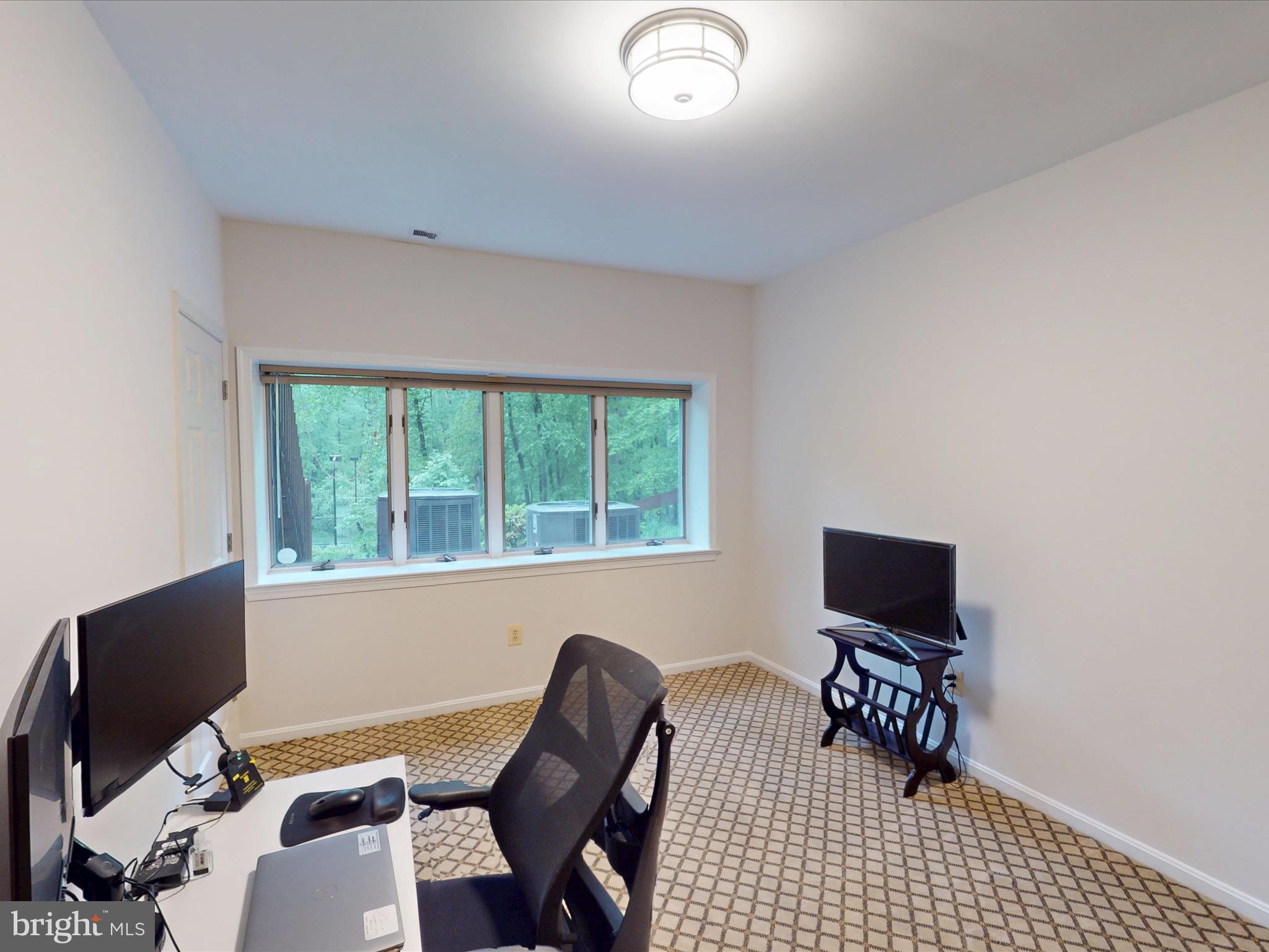 THE HILL FARM - Residential