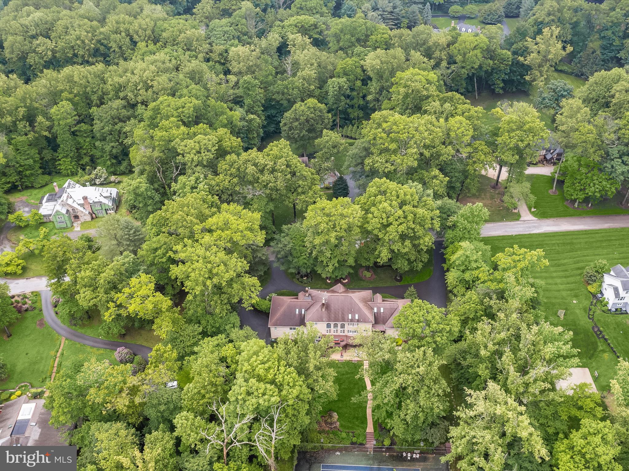 THE HILL FARM - Residential