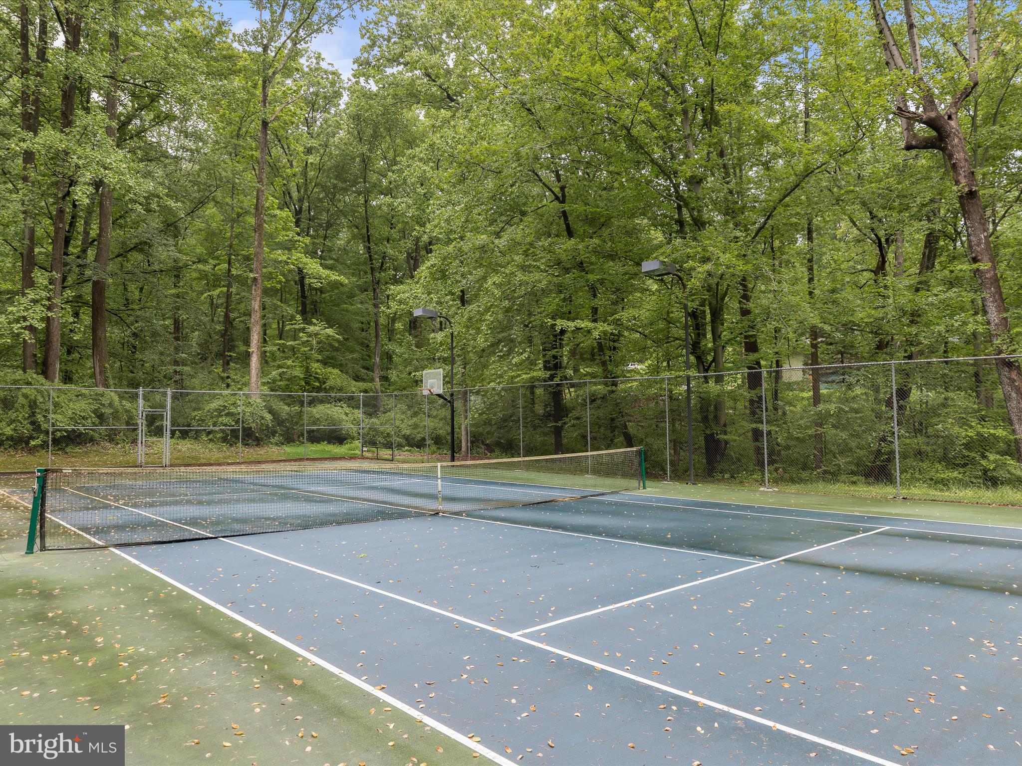 THE HILL FARM - Residential