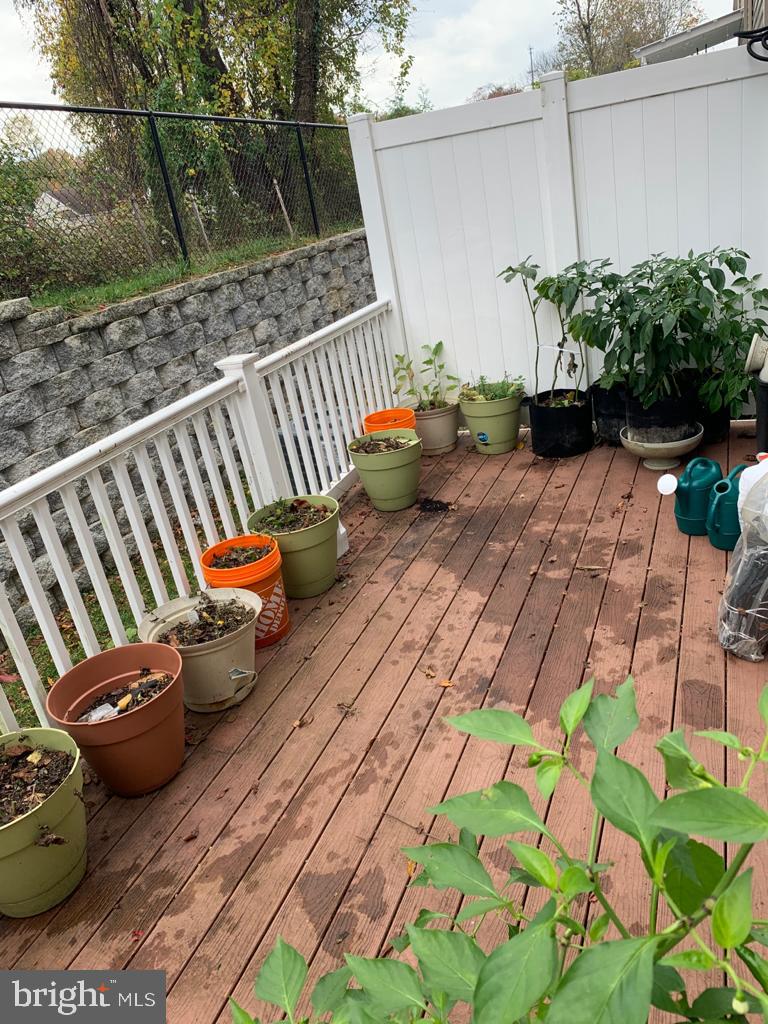 ELLICOTT CROSSING - Residential Lease