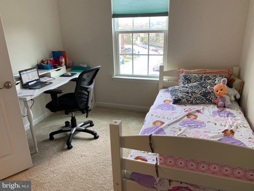 ELLICOTT CROSSING - Residential Lease