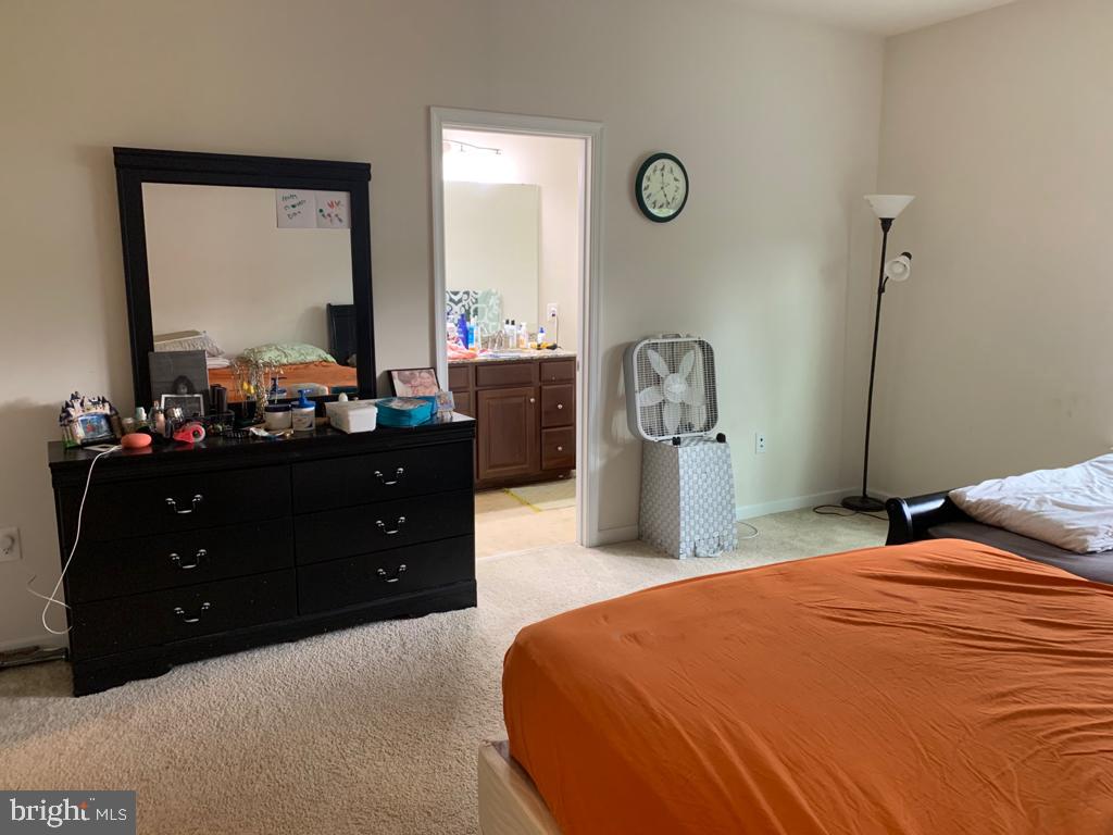 ELLICOTT CROSSING - Residential Lease