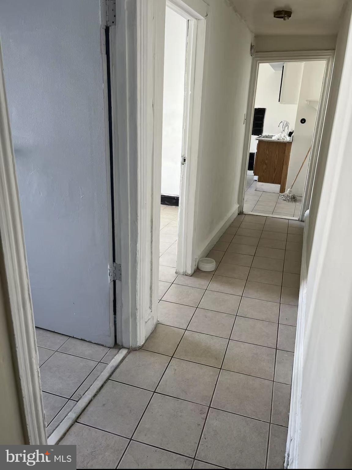 PHILADELPHIA (SOUTH) - Commercial Sale
