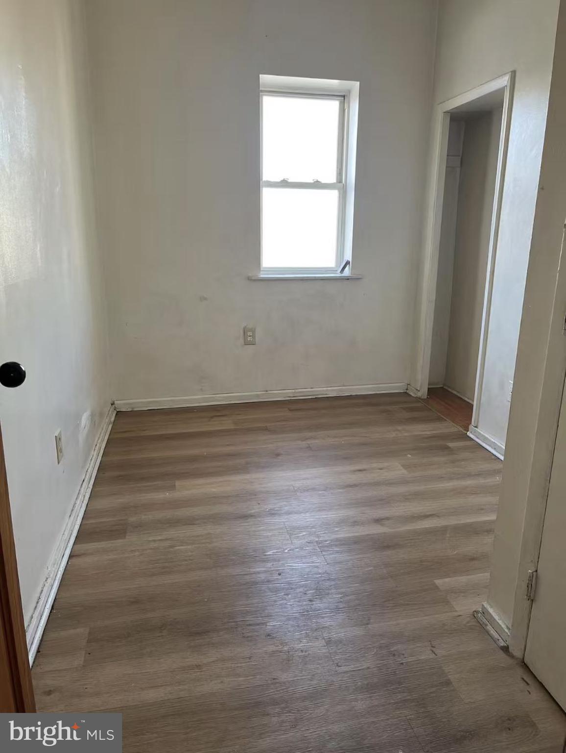 PHILADELPHIA (SOUTH) - Commercial Sale