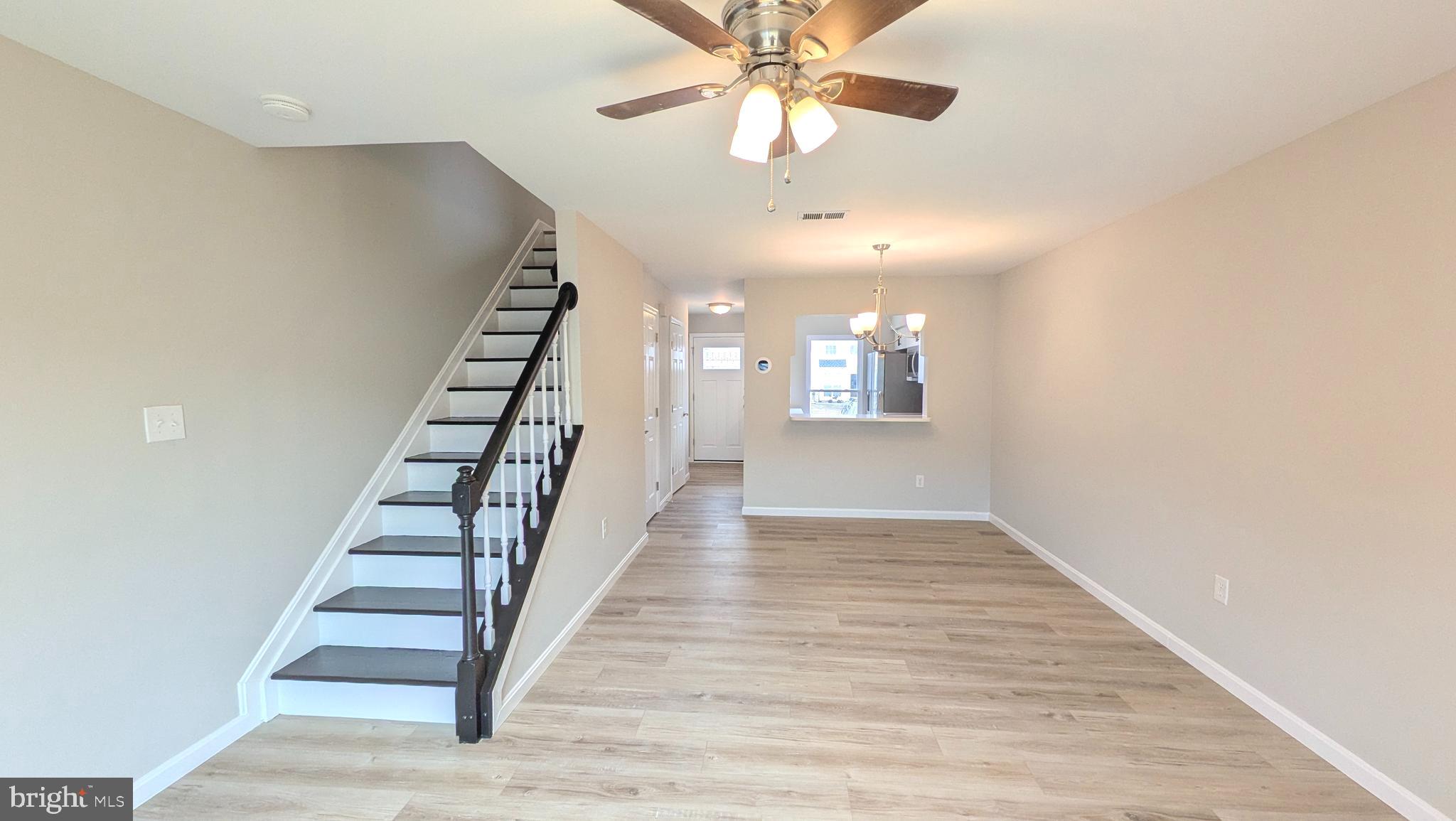 CLOVERLEAF TOWNHOUSES - Residential