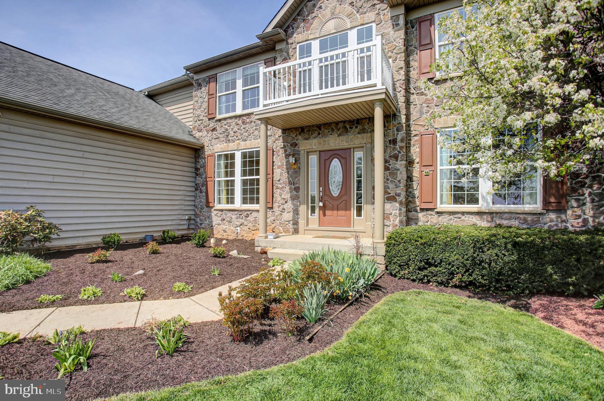 SHADOW CREEK MEADOWS - Residential