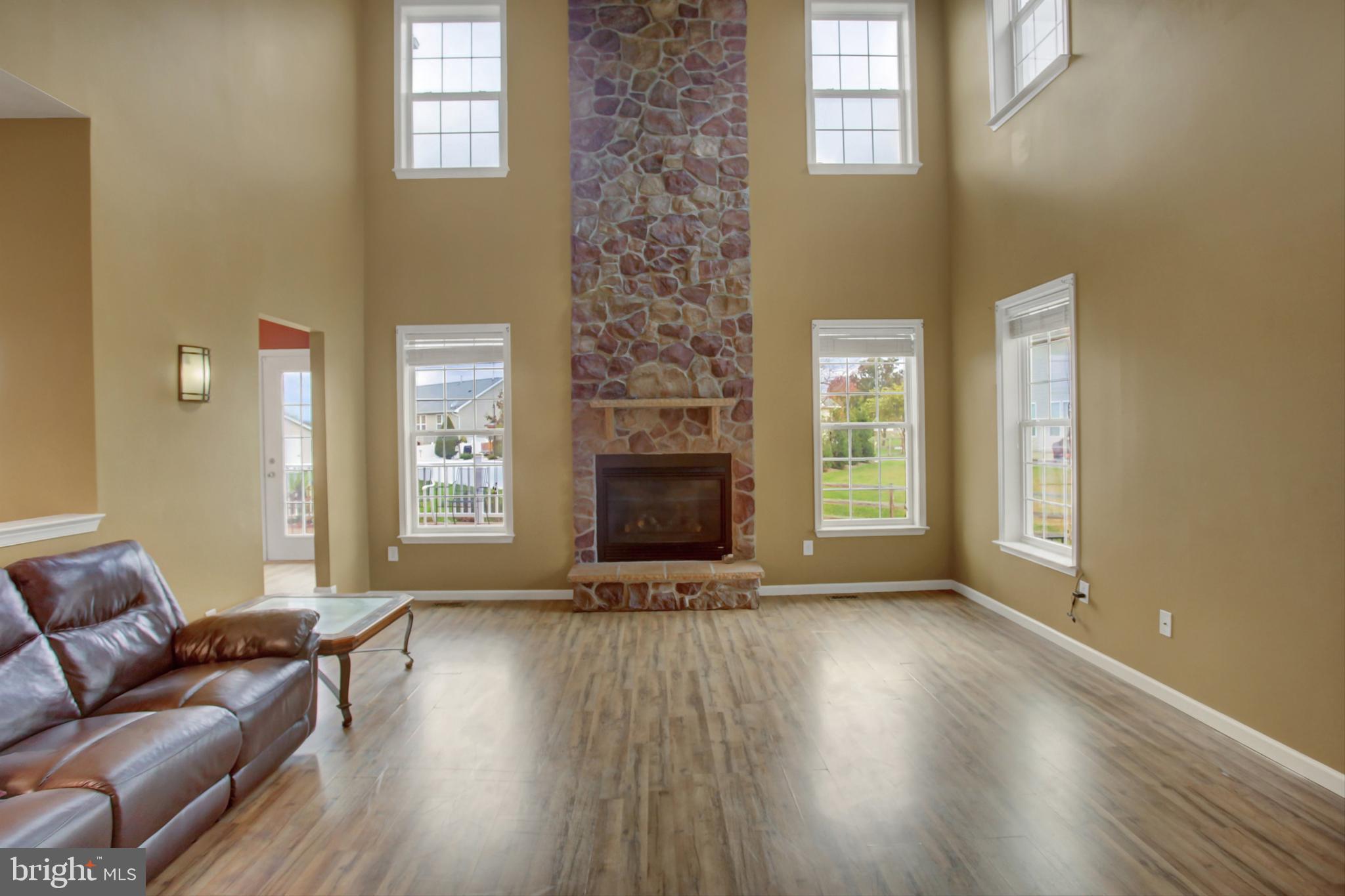 SHADOW CREEK MEADOWS - Residential