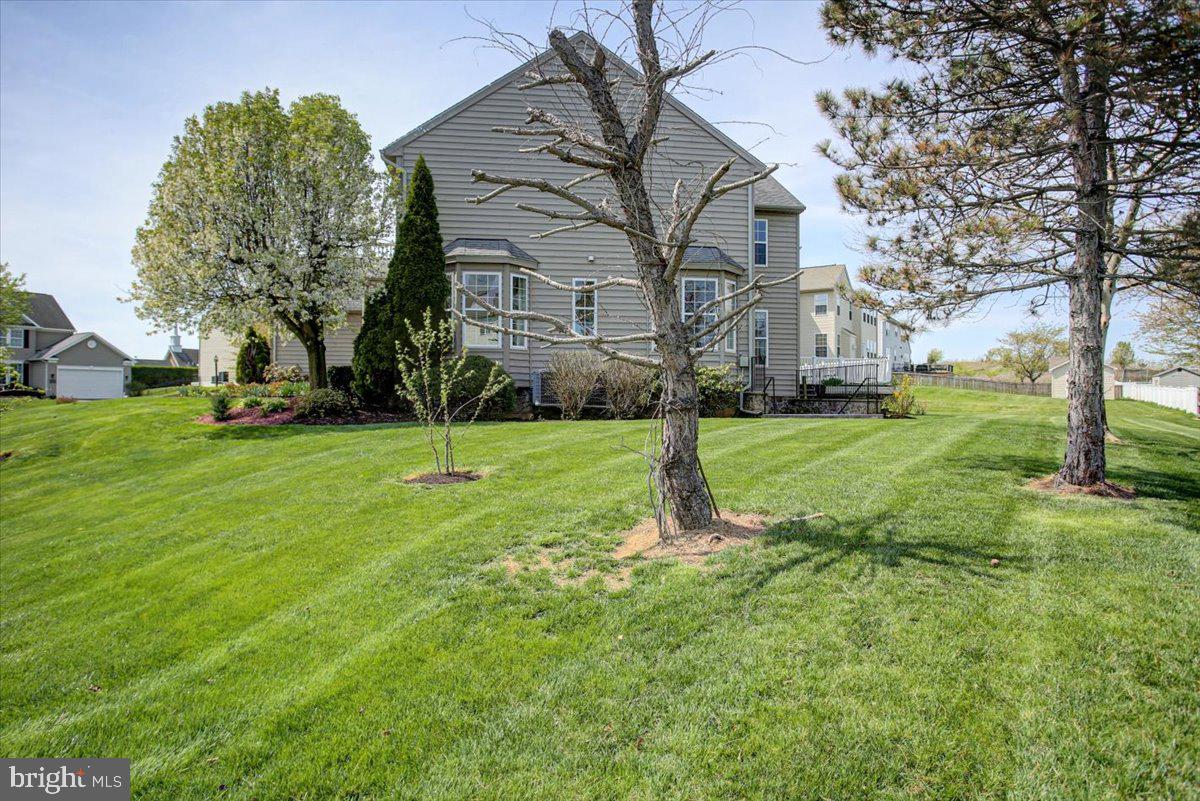 SHADOW CREEK MEADOWS - Residential