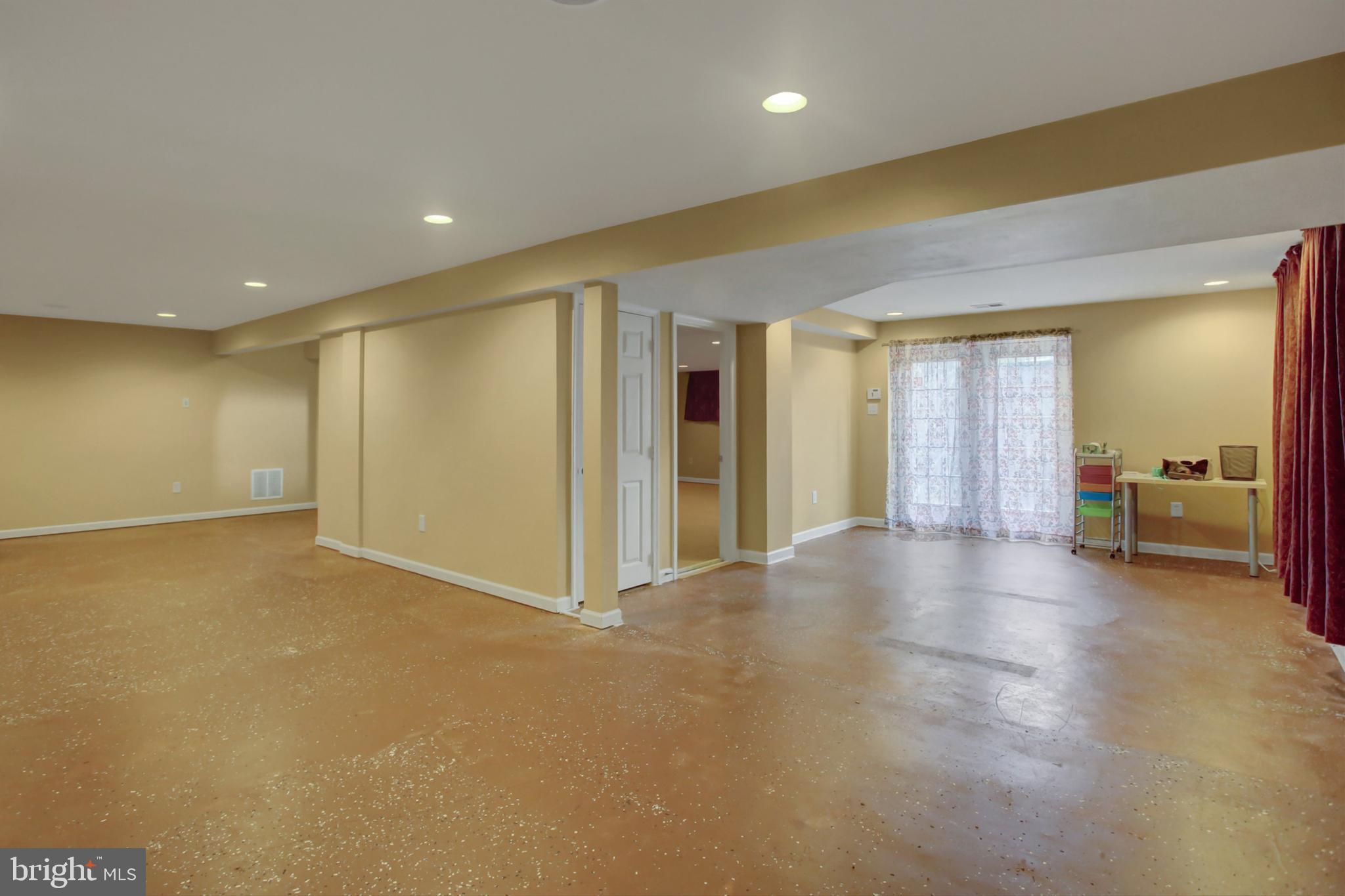 SHADOW CREEK MEADOWS - Residential