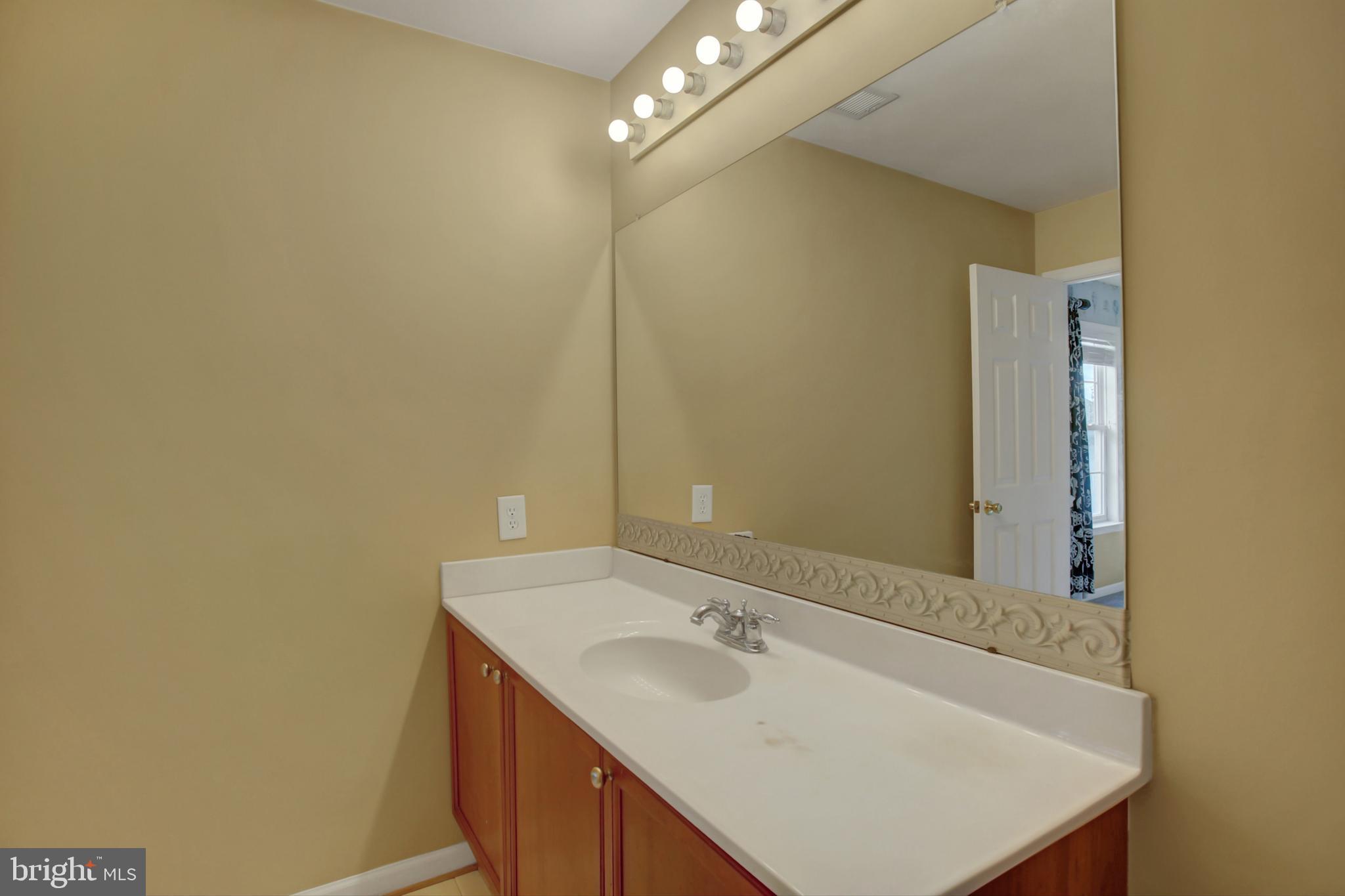 SHADOW CREEK MEADOWS - Residential