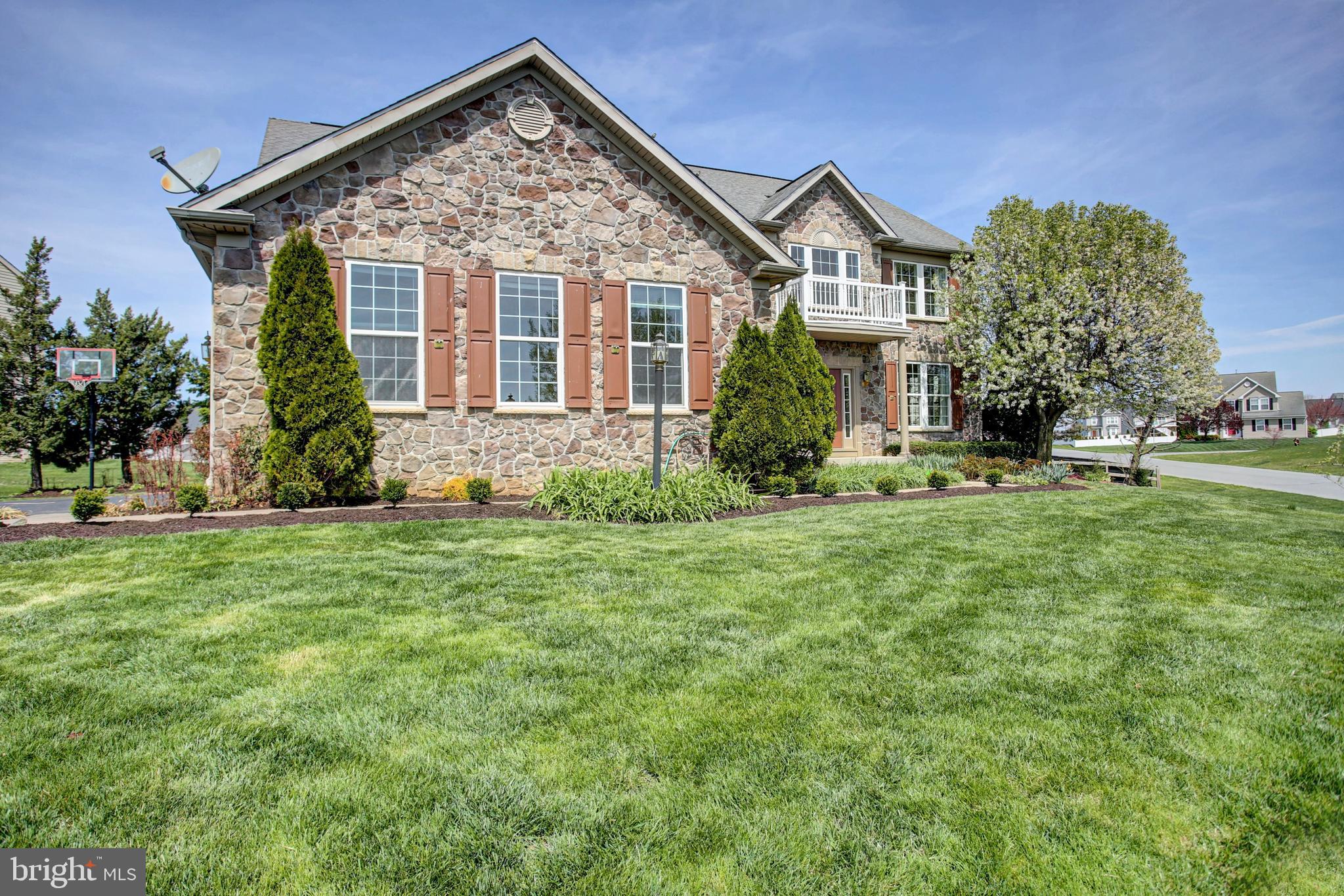 SHADOW CREEK MEADOWS - Residential