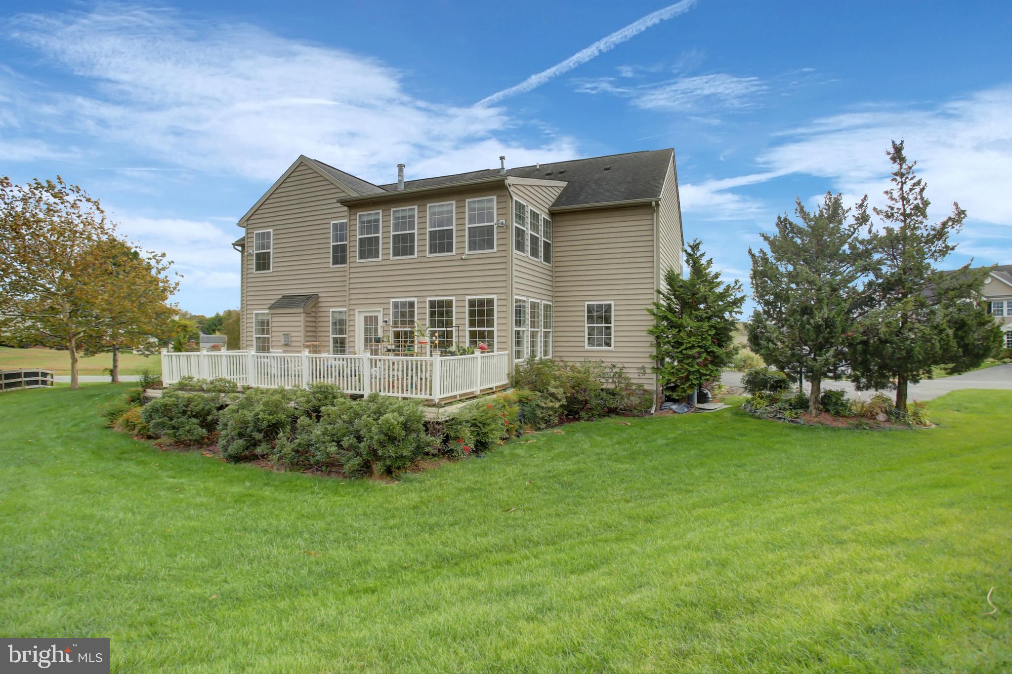 SHADOW CREEK MEADOWS - Residential