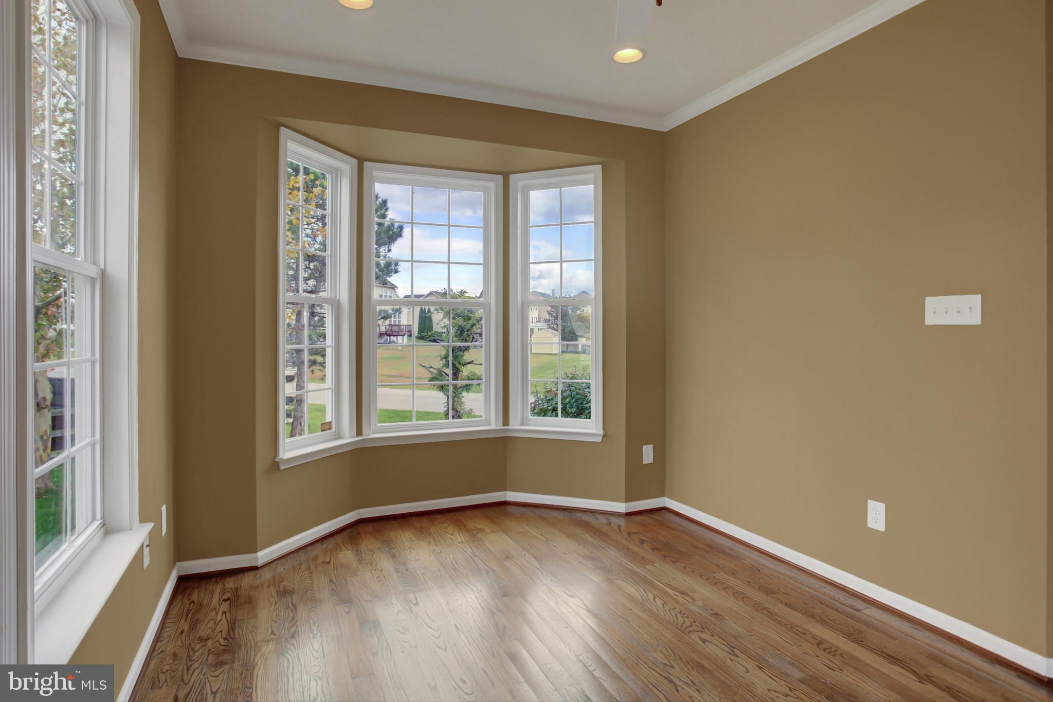 SHADOW CREEK MEADOWS - Residential