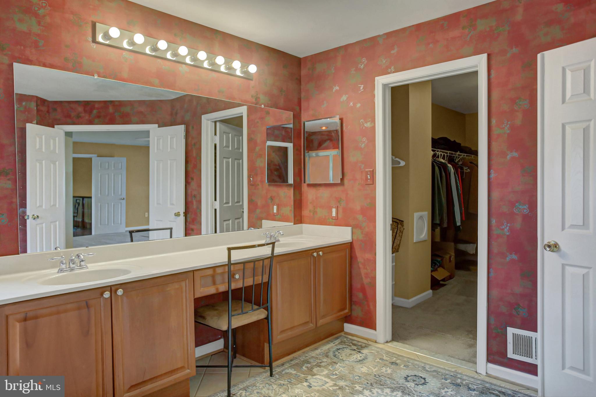 SHADOW CREEK MEADOWS - Residential