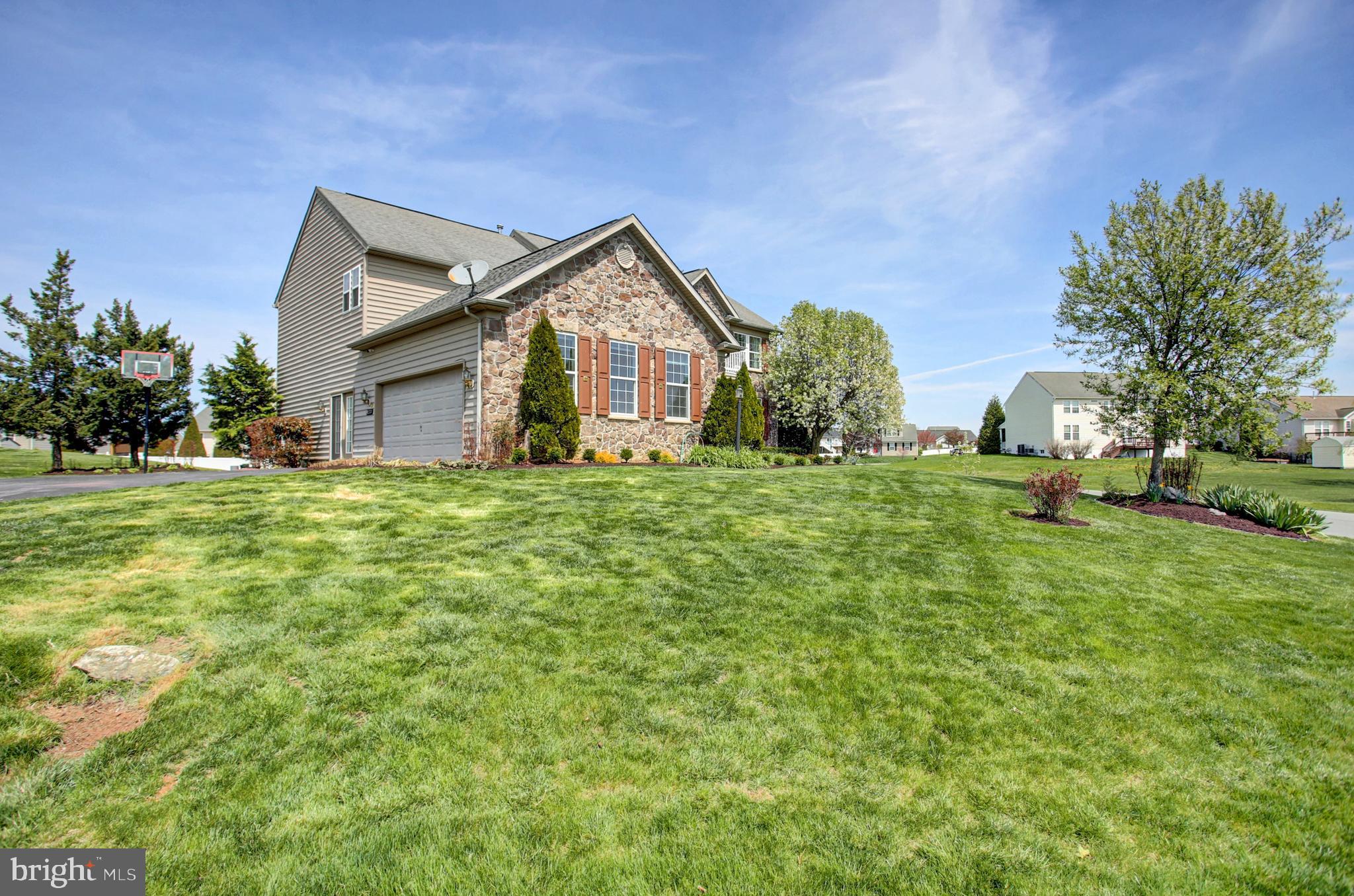 SHADOW CREEK MEADOWS - Residential