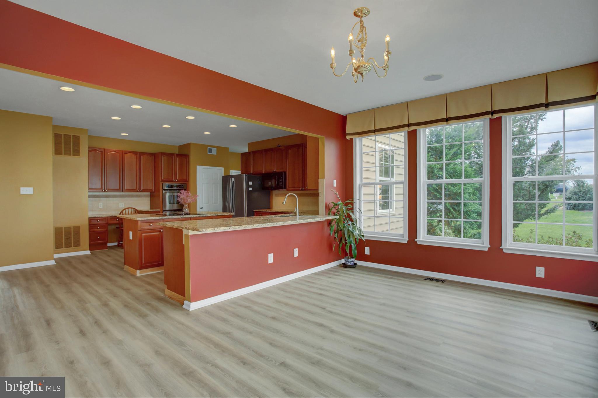 SHADOW CREEK MEADOWS - Residential