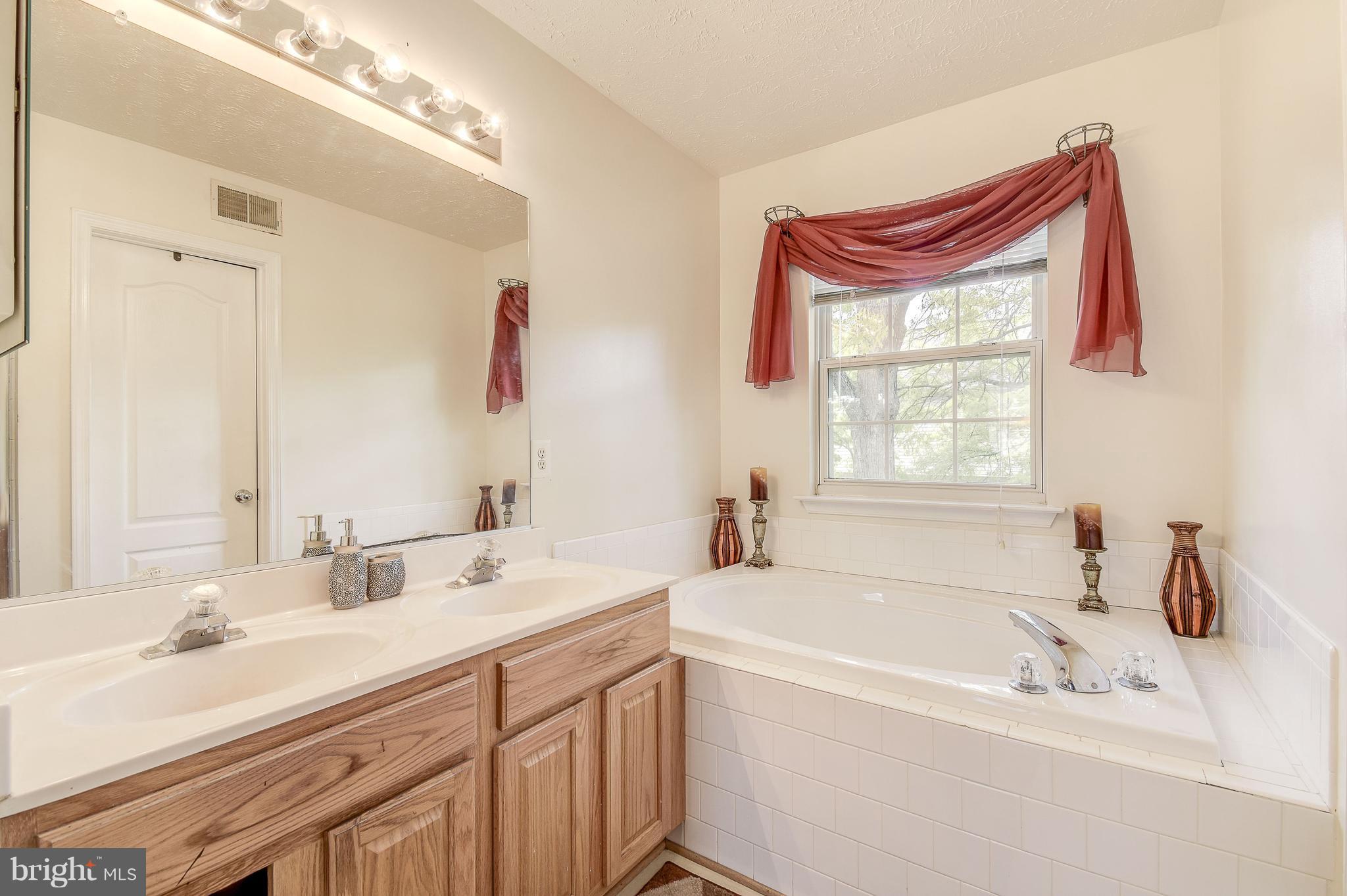 LEXINGTON SUB - Residential