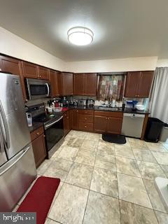 PISCATAWAY ESTATES - Residential Lease