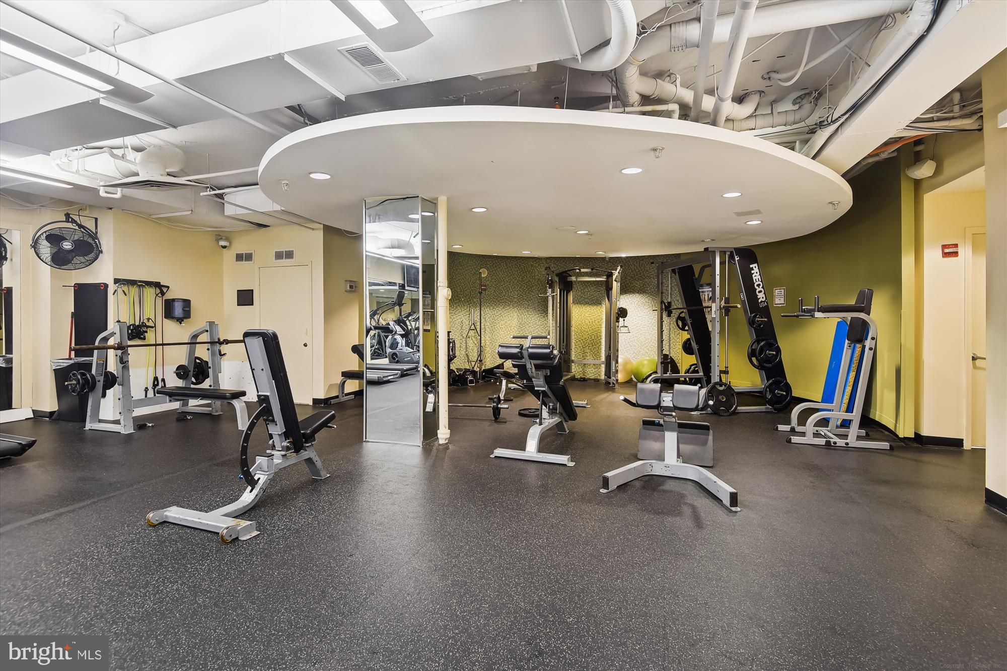 RENAISSANCE AT TYSONS - Residential Lease