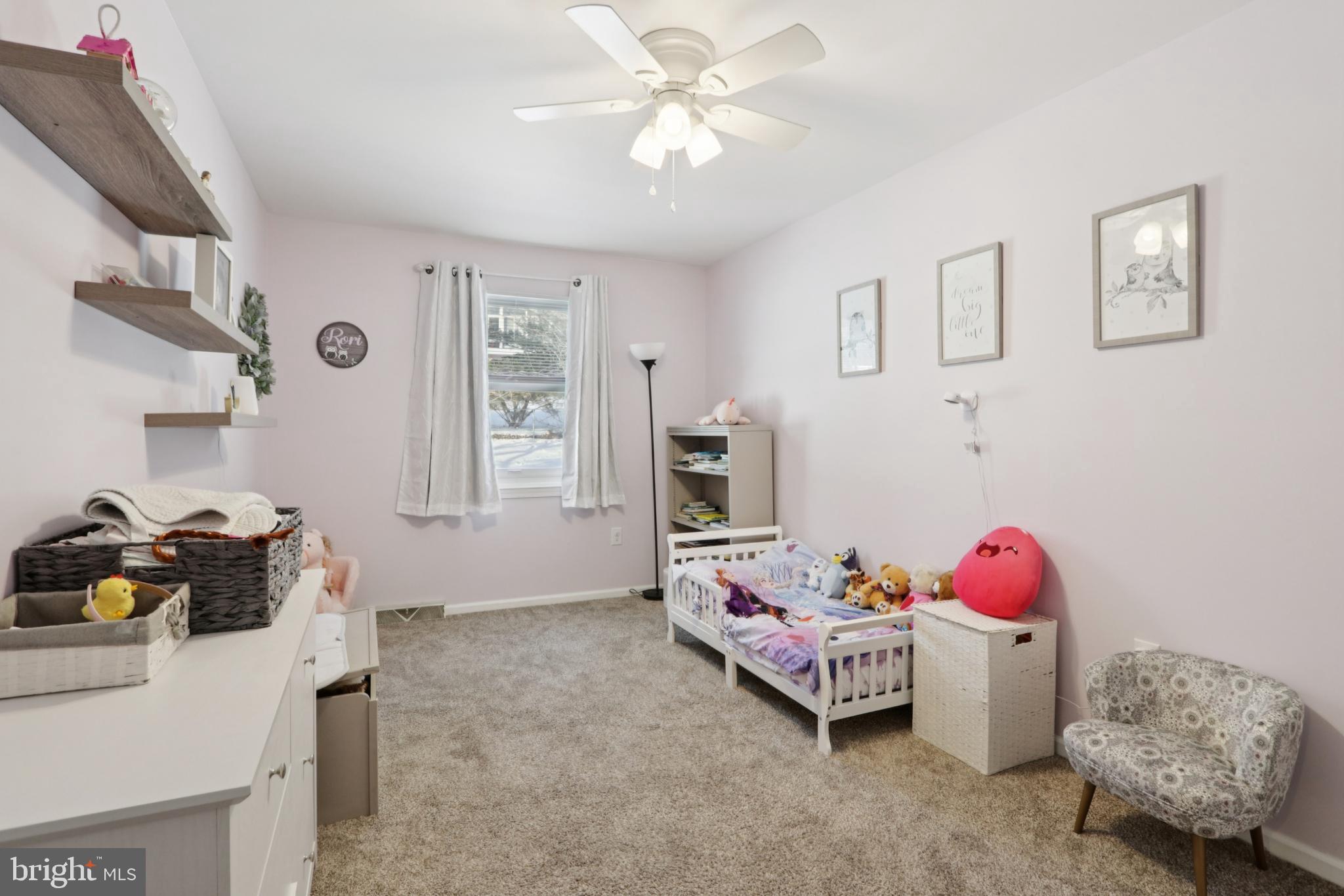 OVERLOOK ESTATES - Residential