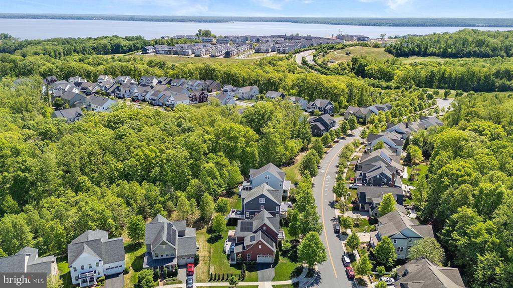 POTOMAC SHORES - Residential