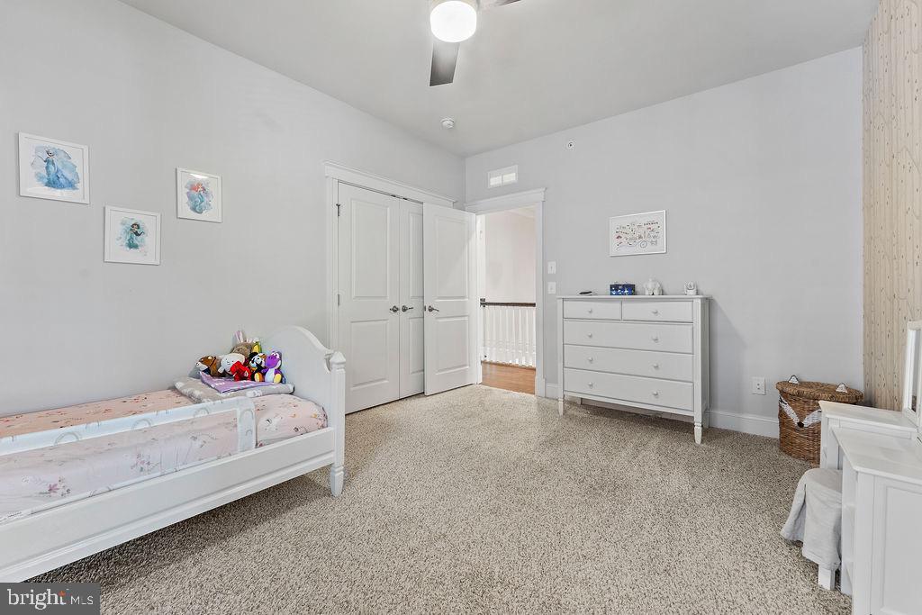 POTOMAC SHORES - Residential