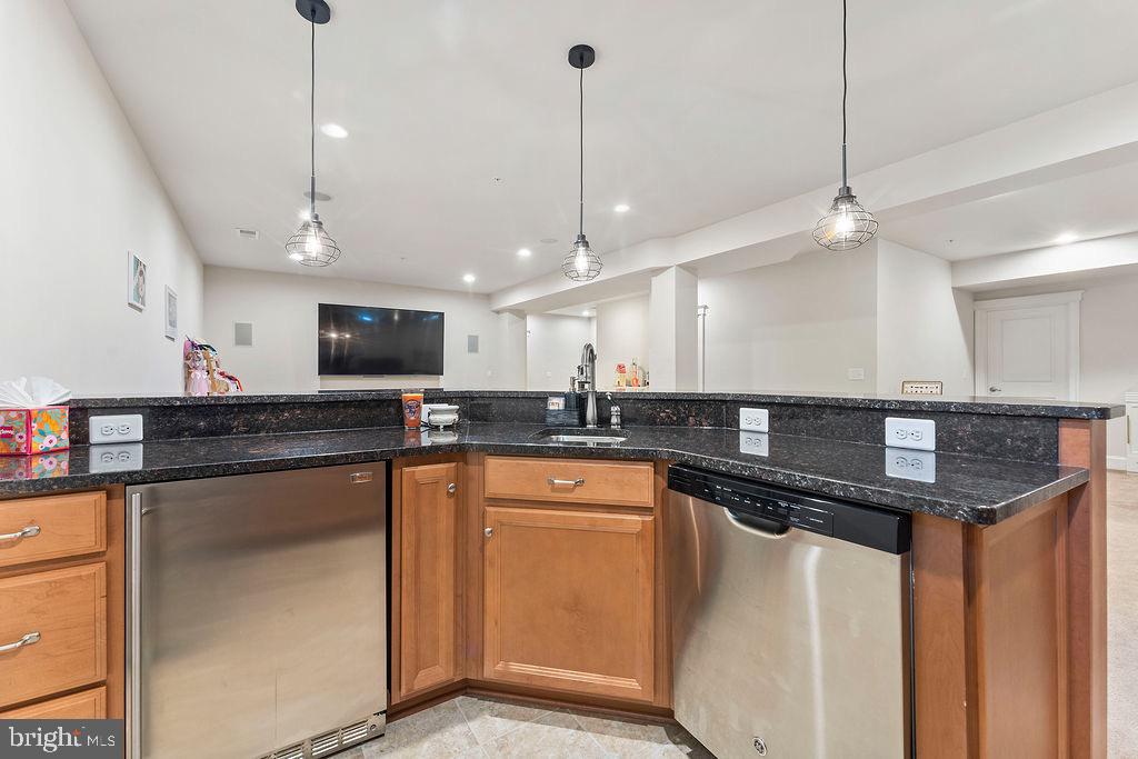 POTOMAC SHORES - Residential