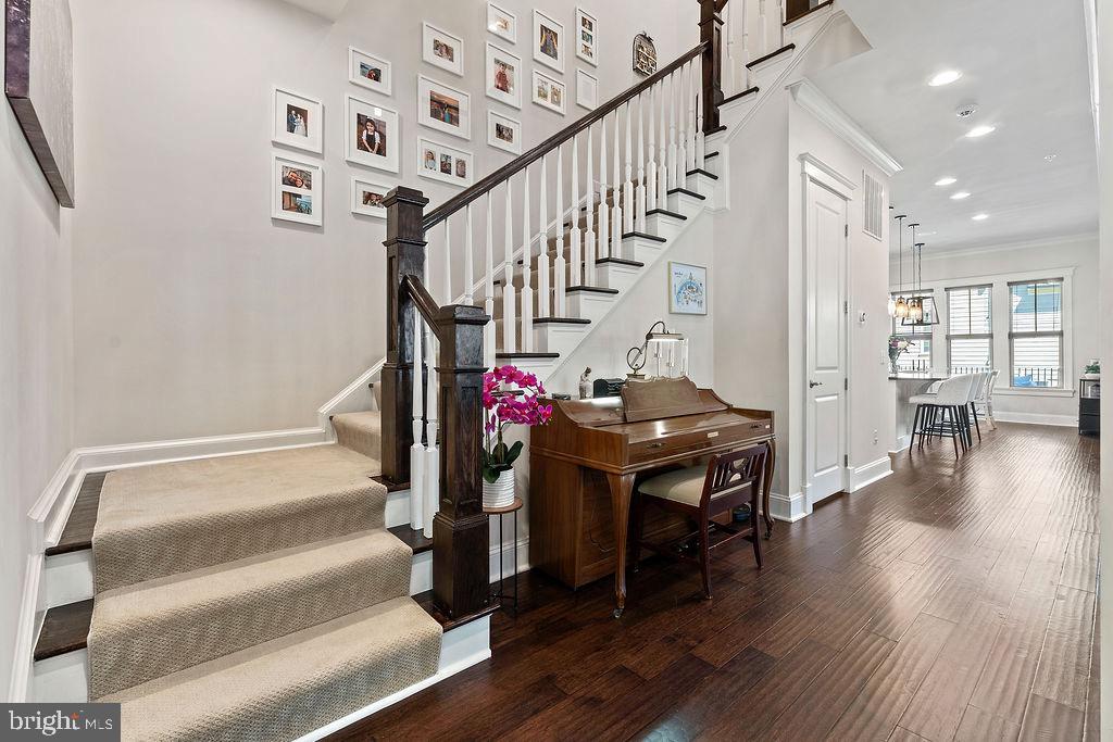 POTOMAC SHORES - Residential