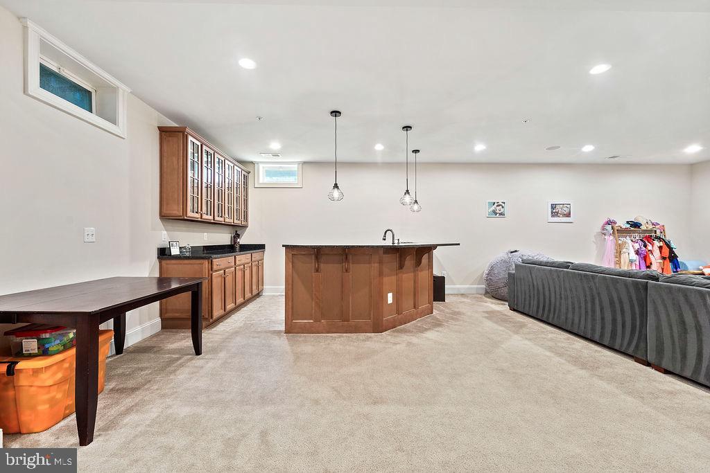 POTOMAC SHORES - Residential