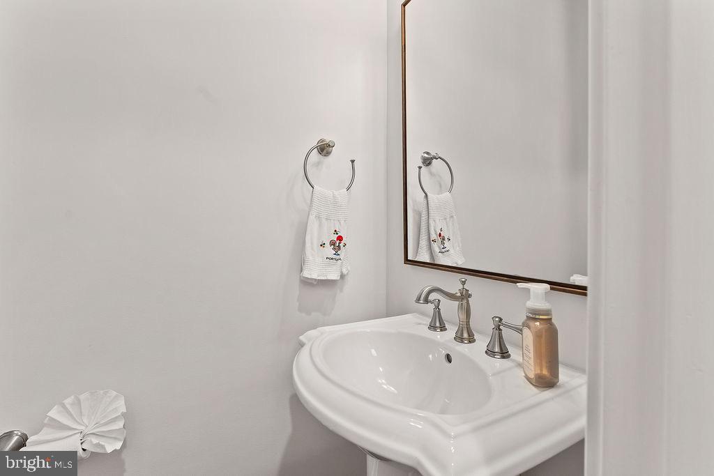 POTOMAC SHORES - Residential