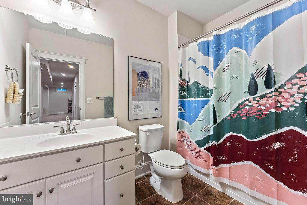 POTOMAC SHORES - Residential