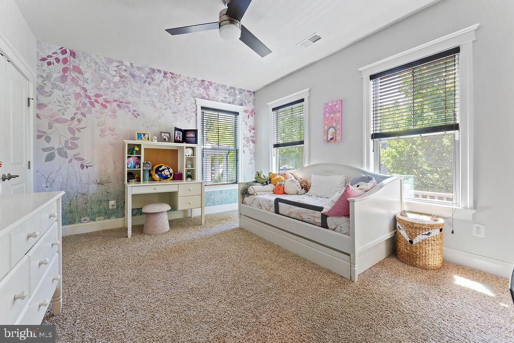 POTOMAC SHORES - Residential