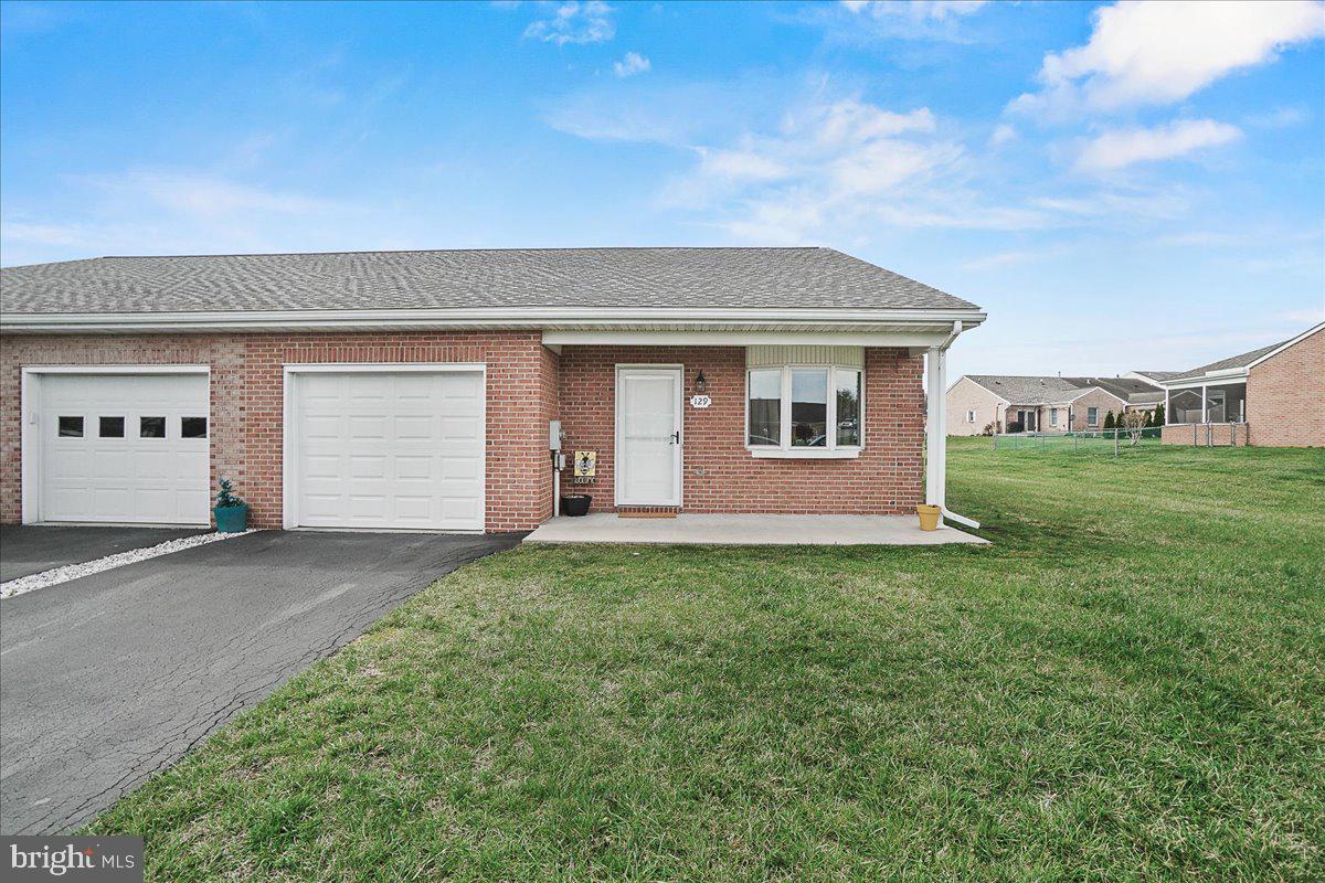 SOUTH POINTE - Residential