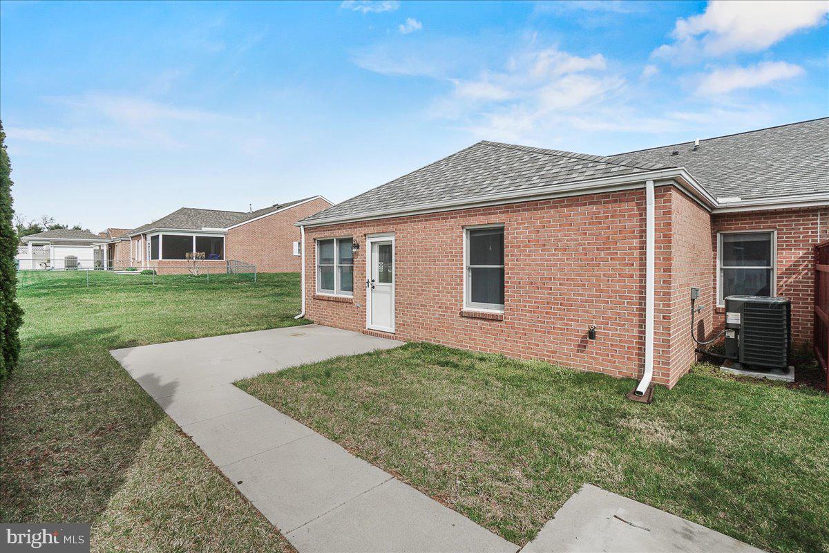 SOUTH POINTE - Residential