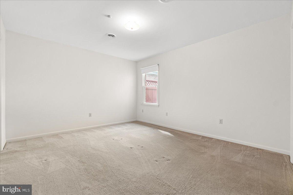 SOUTH POINTE - Residential