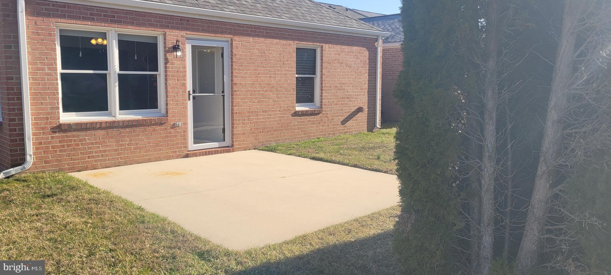 SOUTH POINTE - Residential